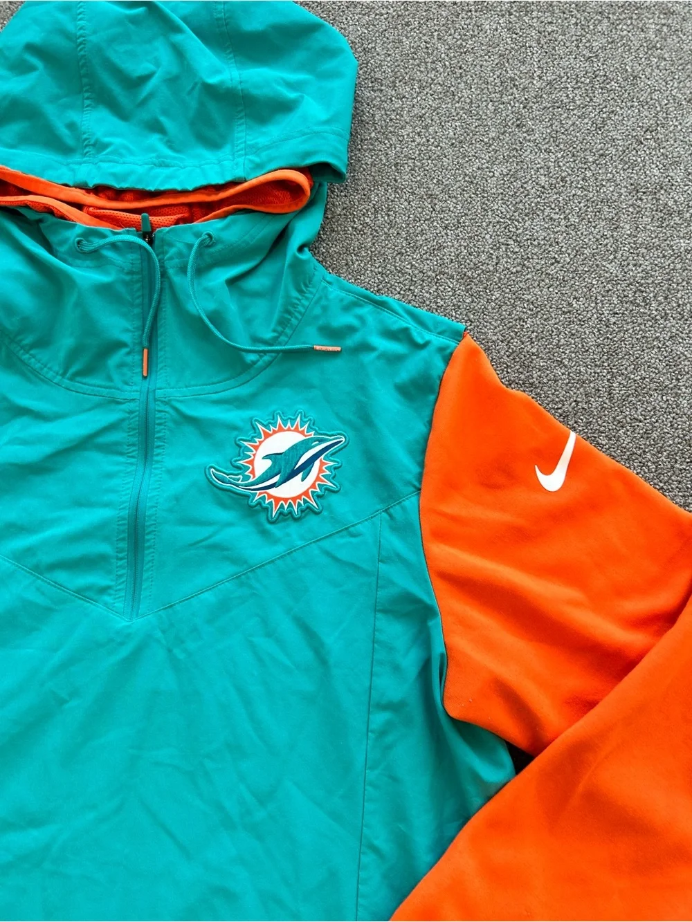 Miami Dolphins Nike NFL Hooded Windbreaker Pullover – Teal & Orange small